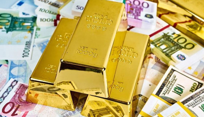 Dolar ve altında rekor