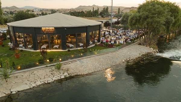 Dorak Holding'den Kapadokya Gastronomisine Yeni Yatırım: Marifet Karakız Ocakbaşı