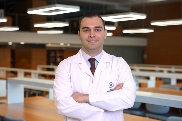Dr. Öğr. Üyesi Akın Torun Uyardı: “Kalp Krizi Artık Gençleri De Tehdit Ediyor”