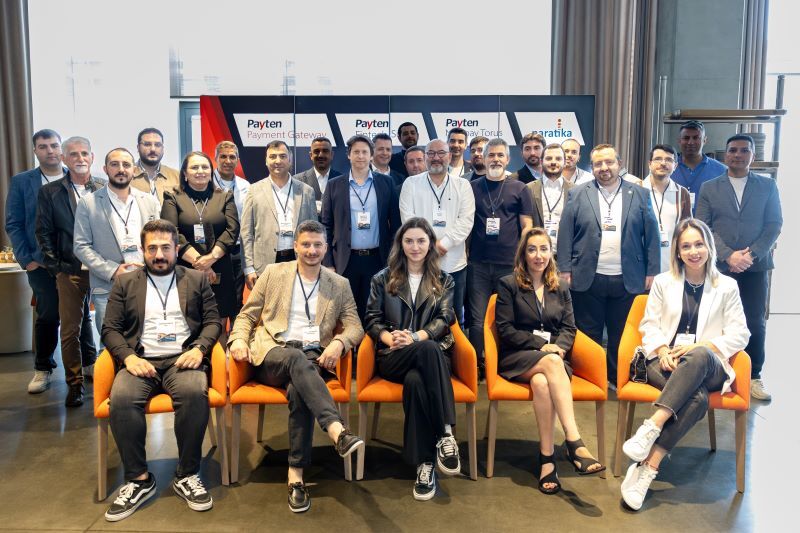 E-ticaret sektörü, Paratika Partner Connect Buluşması'nda konuşuldu