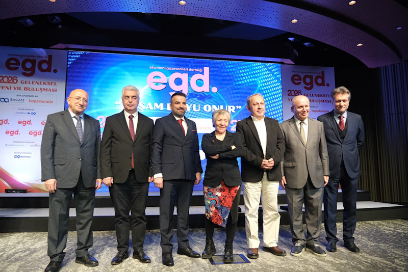 EKONOMİ BASINI VE İŞ DÜNYASI GELENEKSEL YENİ YIL BULUŞMASINDA BİR ARAYA GELDİ