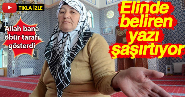Elinde beliren yazı şaşırttı!