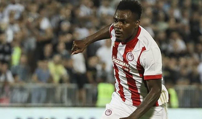 Emenike Süper Lig'e dönüyor
