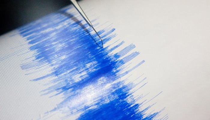 Endonezya'da deprem! Tsunami alarmı verildi