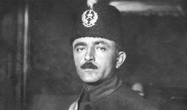 Enver Paşa Kimdir nereli nerede ve nasıl öldü