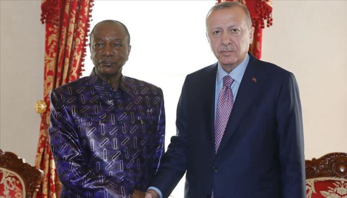 Erdoğan Gine Cumhurbaşkanı ile görüştü
