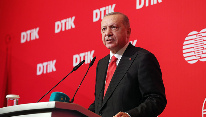 Erdoğan: Yükselen bayrak inmez!
