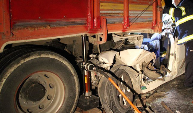 Eskişehir'de feci kaza 3 kişi hayatını kaybetti