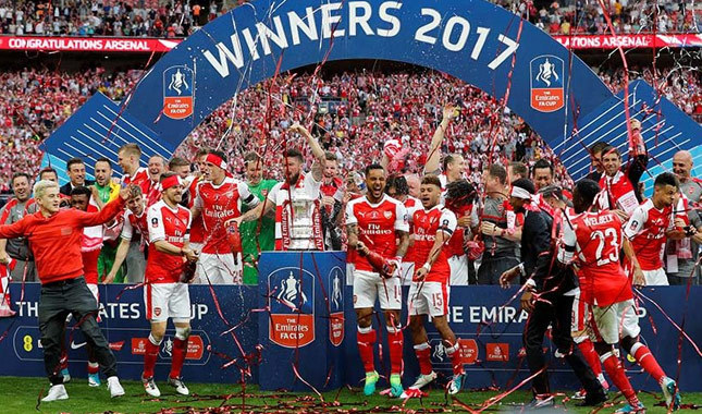 FA Cup'ta şampiyon Arsenal