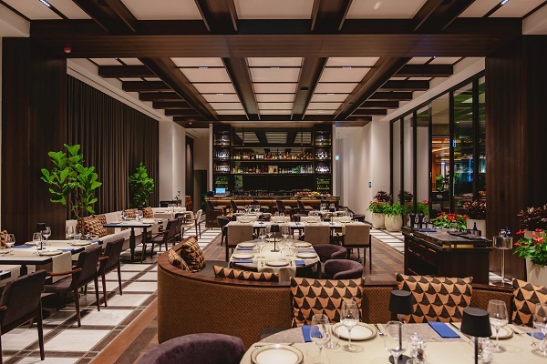 FARO7 Kapılarını Açtı: İzmir'e Uluslararası Lezzet