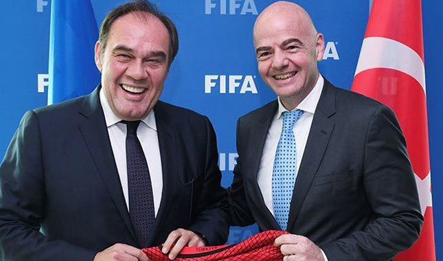 FIFA Başkanı: Türkiye'deki yabancı kuralından haberim yok