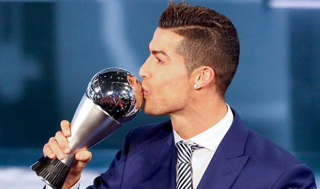 FIFA yılın futbolcusu adaylarını belirledi