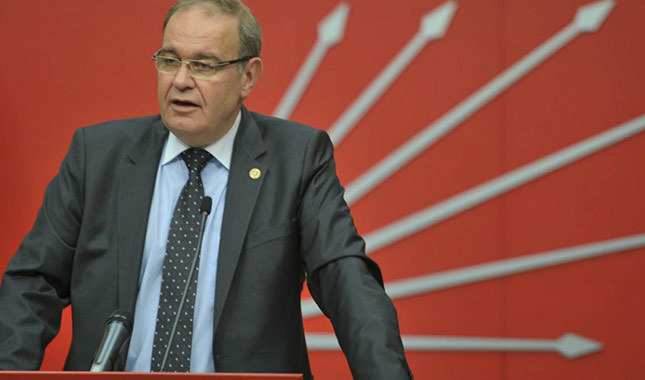 Faik Öztrak kimdir kaç yaşında aslen nerelidir?