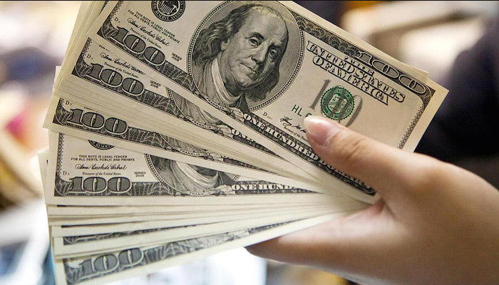 Faizler düştü, dolar çakıldı!