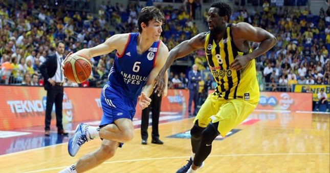 Fenerbahçe 101 - 79 Anadolu Efes