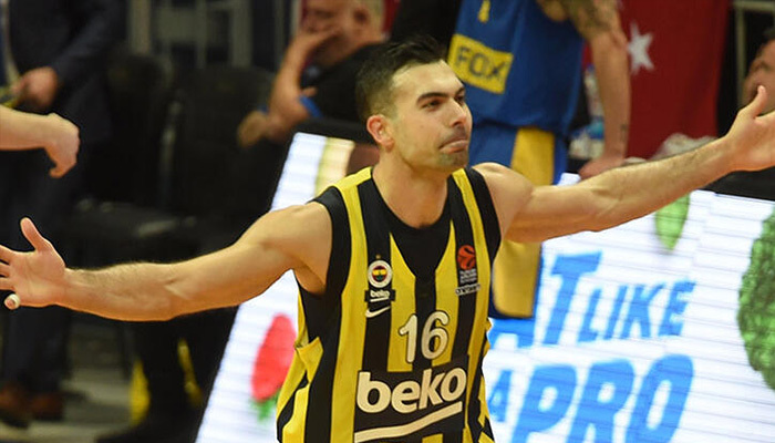 Sloukas ile devam edecek