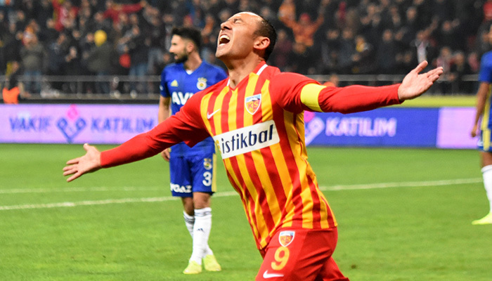 Fenerbahçe'nin liderlik 'Umut'larına Kayseri engeli