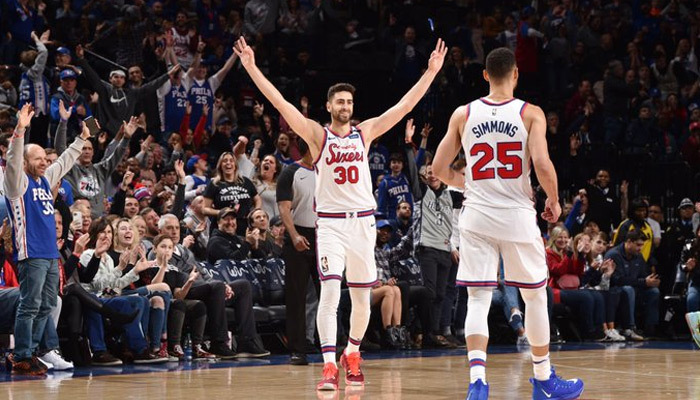 Furkan Korkmaz NBA'de kariyer sayı rekoru kırdı