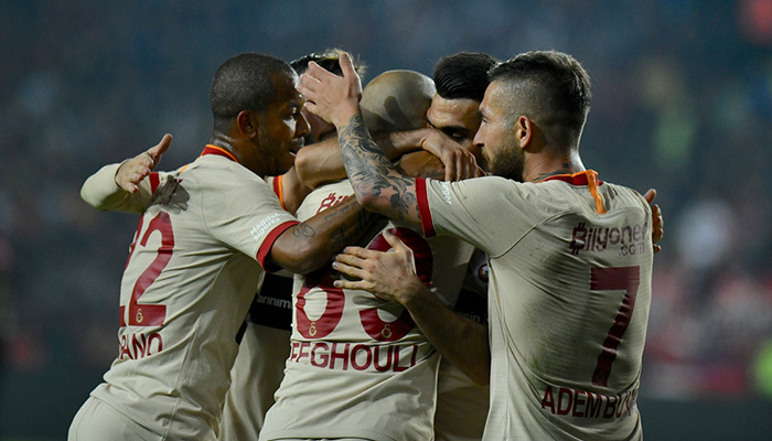 Galatasaray, Gaziantep'te moral buldu