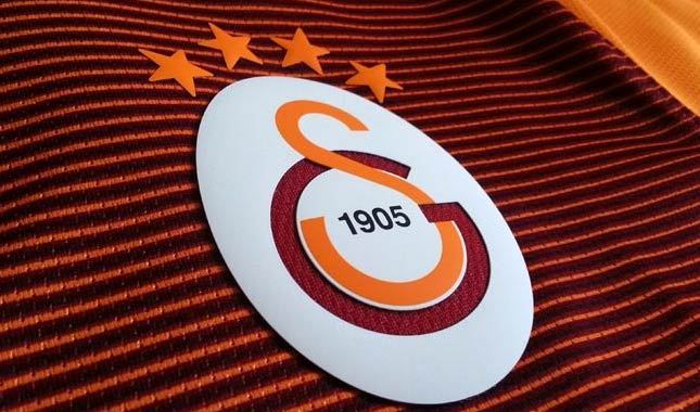 Galatasaray, Trabzonspor'un eski yıldızıyla görüşüyor