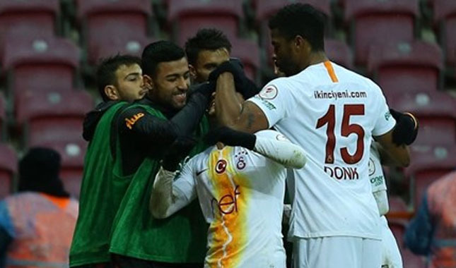 Galatasaray beraberlikle tur atladı