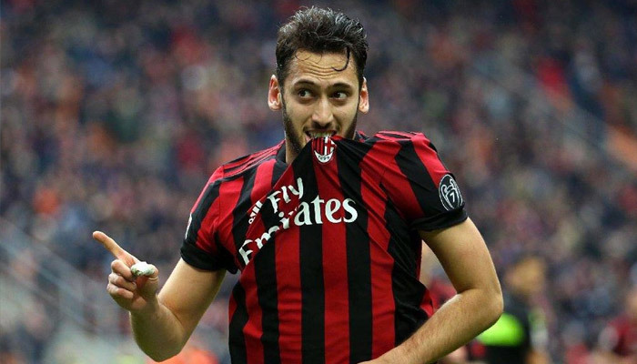 Galatasaray istiyordu! Transfer için kararını verdi