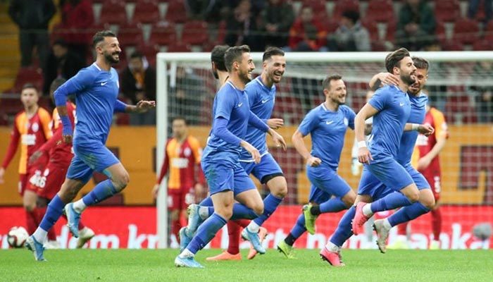 Galatasaray kupada 'Tuzla' buz oldu