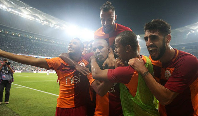 Galatasaray zirvede tek başına