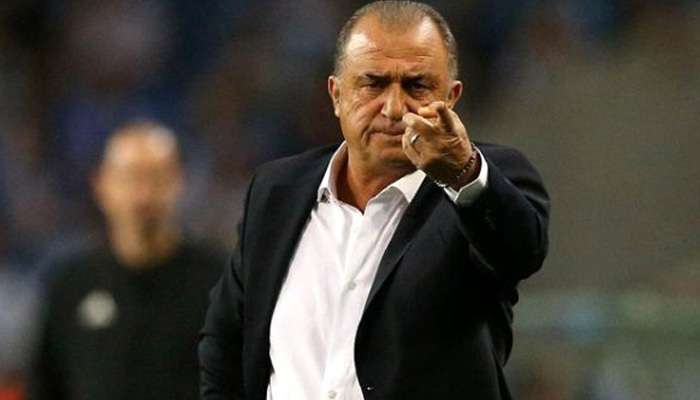 Galatasaray'da derbi sonrası 6 oyuncu yolcu