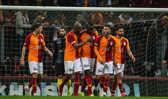 Galatasaray'ın kadrosunda son dakika değişikliği