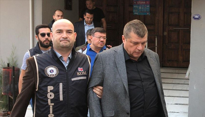 Gözlük mağazaları zincirinin sahibi gözaltında