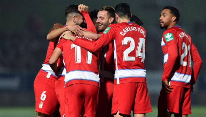 Granadalı İsmail önce gol attı sonra sakatlandı