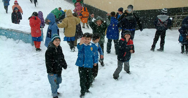 Gümüşhane'de okullar tatil mi 14 Aralık çarşamba valilik açıklama