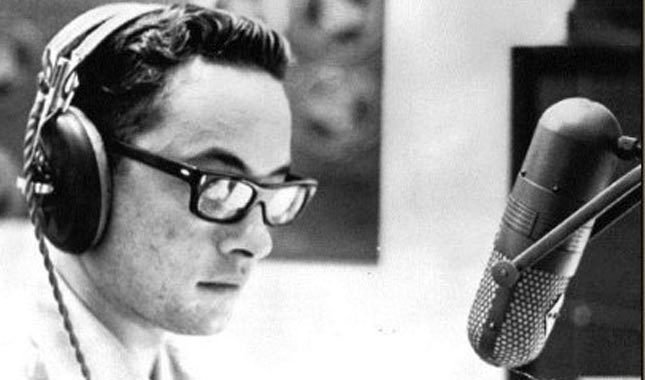 "Günaydın Vietnam" DJ'i Adrian Cronauer yaşamını yitirdi