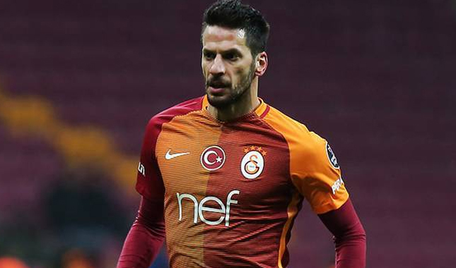 Hakan Balta, Göztepe ile anlaştı