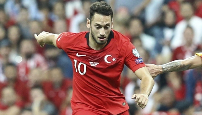 Hakan Çalhanoğlu'ndan eleştirilere yanıt