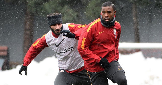 Hamit ve Chedjou takımdan ayrılıyor