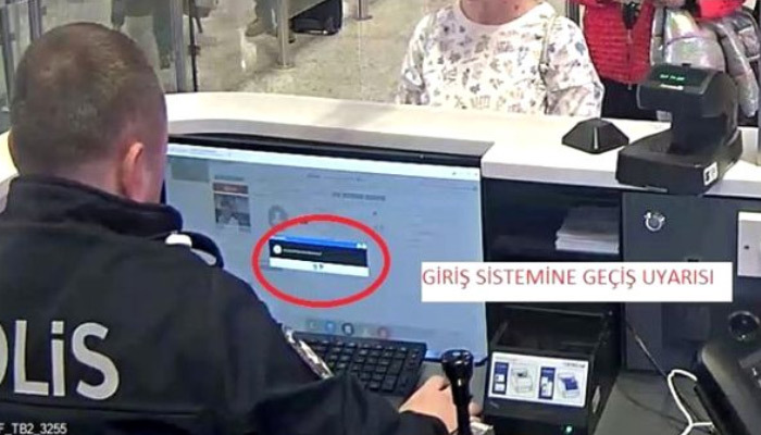 Havalimanında operasyon! 3 polis tutuklandı