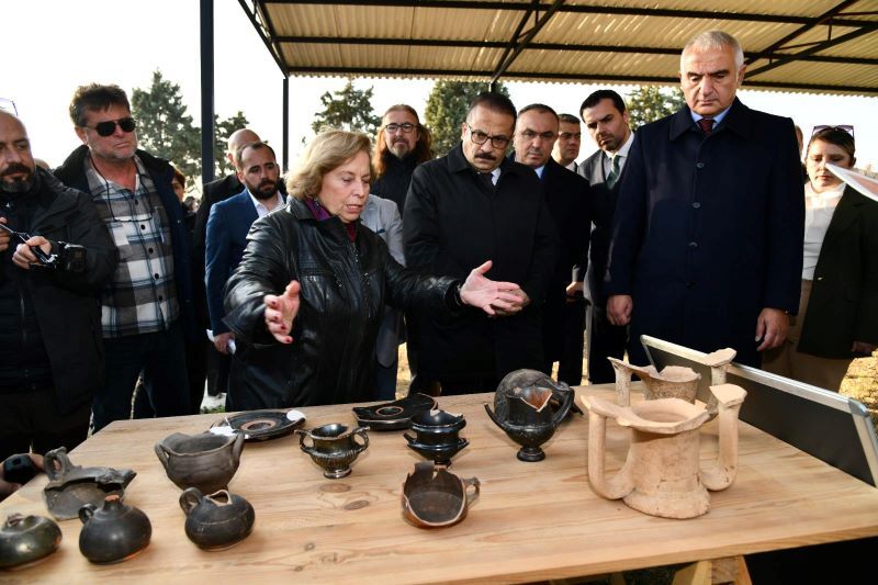 Heraion Teikhos Antik Kenti Kazı Evine Bakan Mehmet Nuri Ersoy'dan Ziyaret