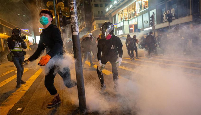 Hong Kong'da protestolara Noel tatilinde de devam