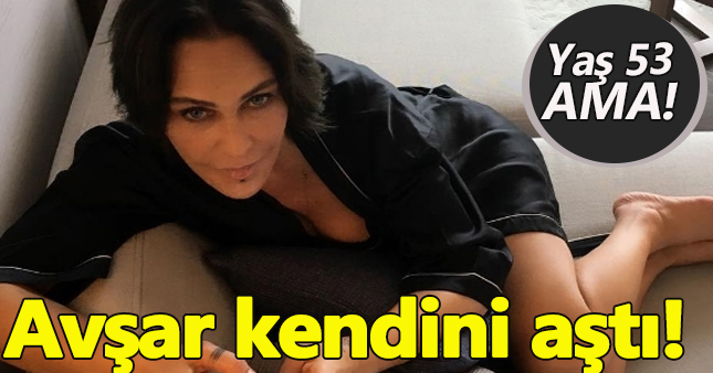 Hülya Avşar'dan seksi pozlar!