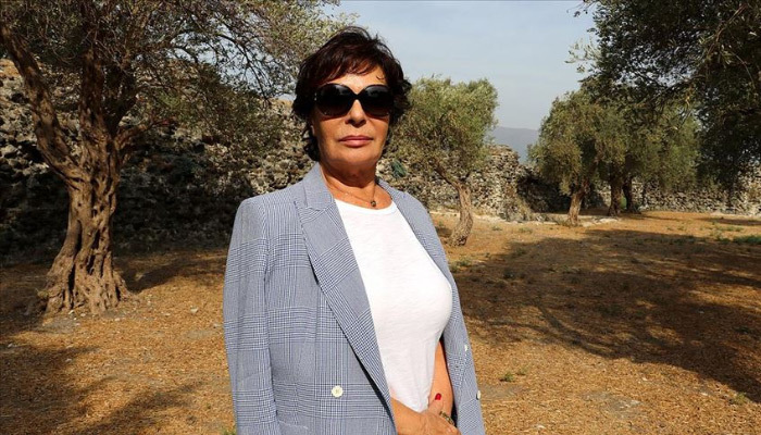 Hülya Koçyiğit'ten Barış Pınarı'na destek