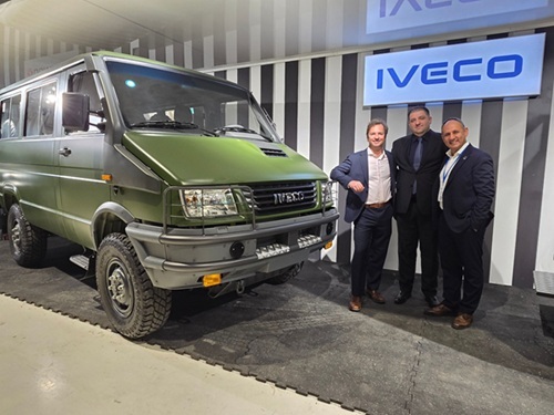 IVECO BUS'la Azerbaycan'da 600 araçlık yolculuk başladı: İlk 100 Turbo Daily 4x4'ün imzası