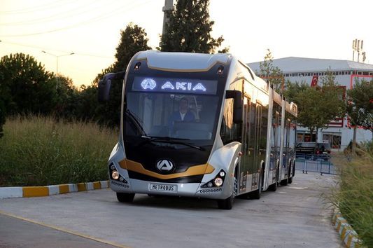 İlk yerli metrobüs üretildi