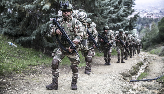 Irak ve Suriye tezkeresine TBMM'de onay verildi