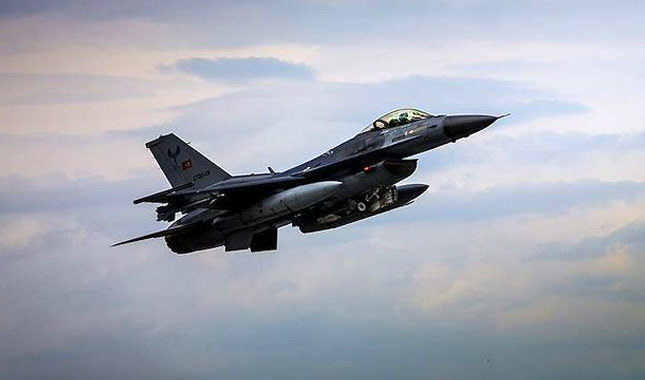 Irak'ın kuzeyine hava harekatı!