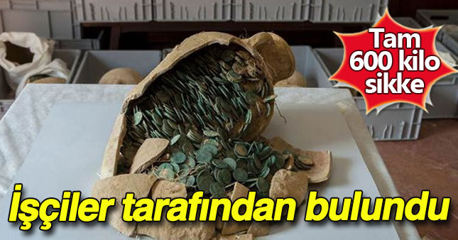 İşçiler 600 kilo sikke buldu