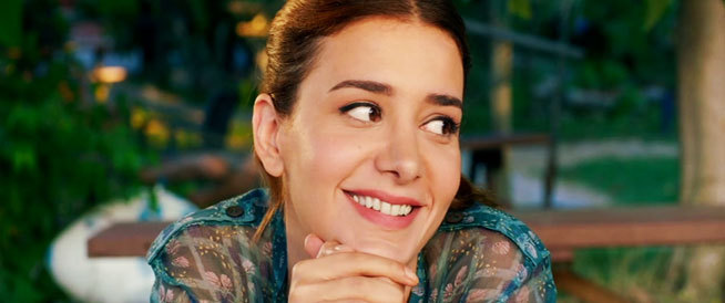 İsimsizler (Elif) Algı Eke kimdir, kaç yaşında, Instagram, Twitter hesabı