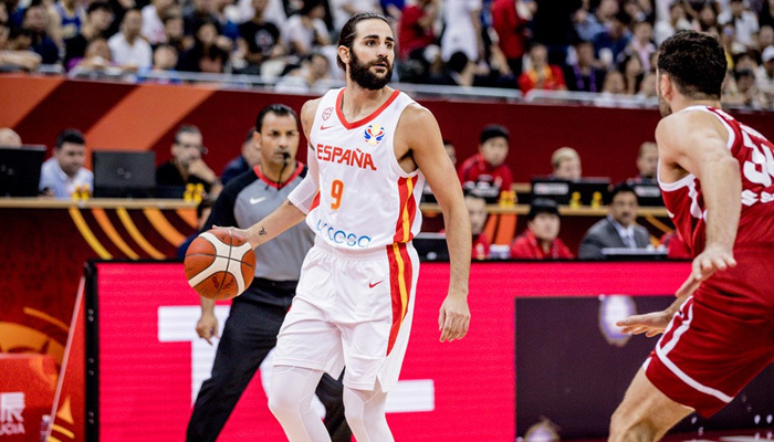 İspanya yarı finale rahat yükseldi