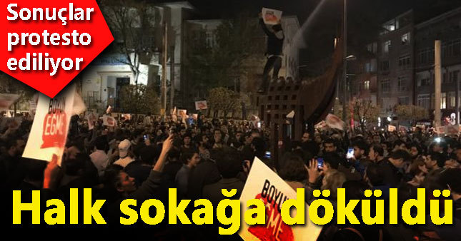İstanbul, Ankara ve İzmir'de referandum protestosu